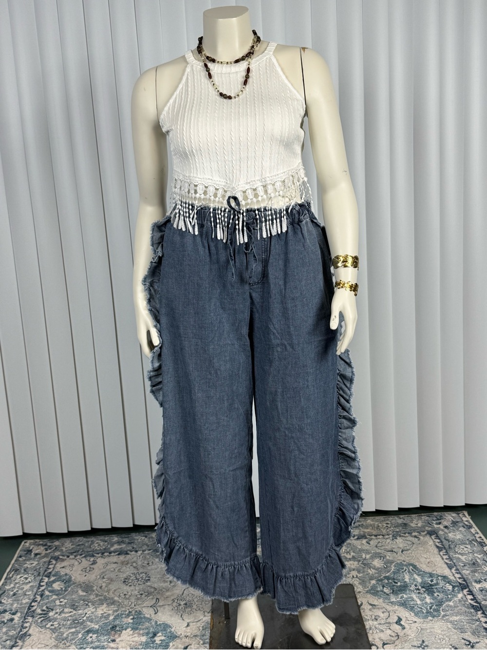 Sage & Fig Chambray Wide Leg Pants Ruffle Trim Boho Drawstring Size S, M, L NWT - Picture 2 of 10